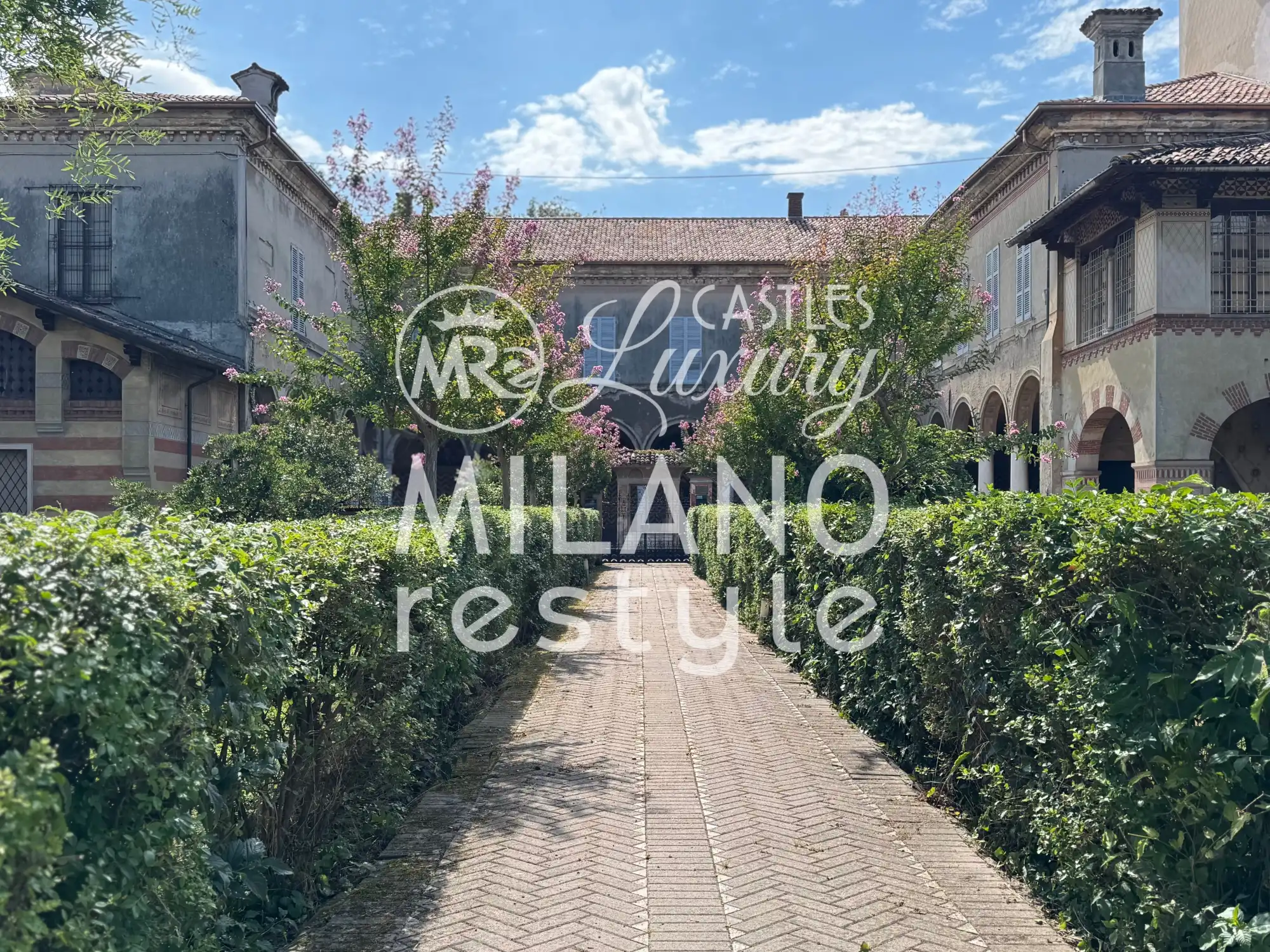 Photos AFFARE, CASTELLO IN FRANCIACORTA, ITALY